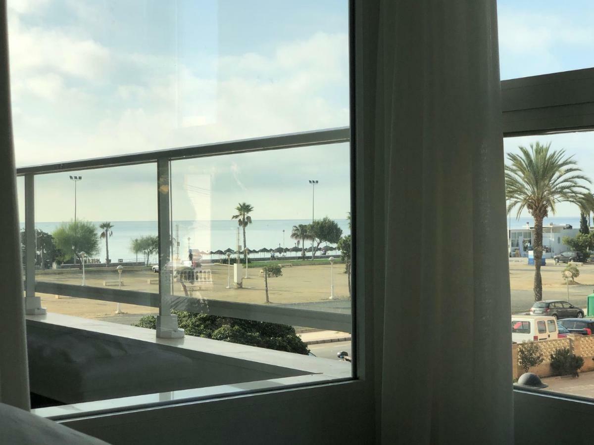 شقة Daru Vistamar Luxury - 1ª Linea Torre Del Mar- Piscina- Aparcamiento المظهر الخارجي الصورة