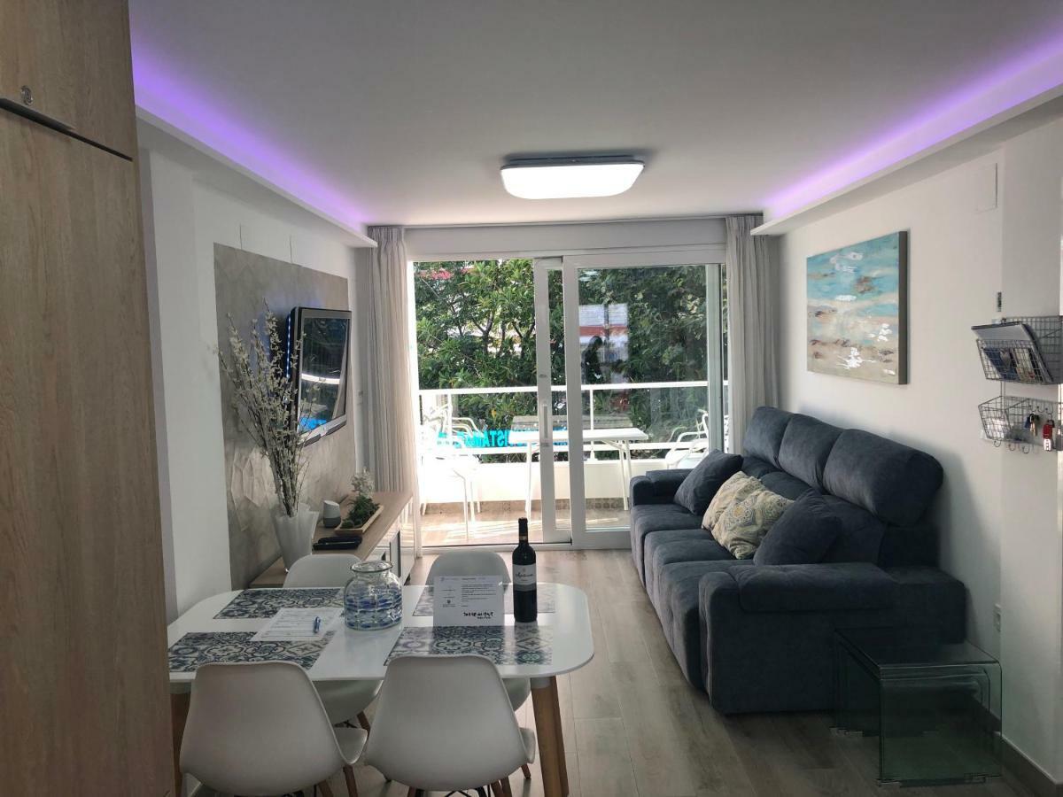 شقة Daru Vistamar Luxury - 1ª Linea Torre Del Mar- Piscina- Aparcamiento المظهر الخارجي الصورة